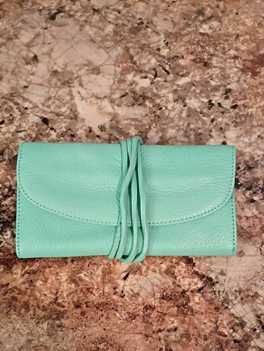 NWT Talbots Pebble Leather Wrap Tie Wallet